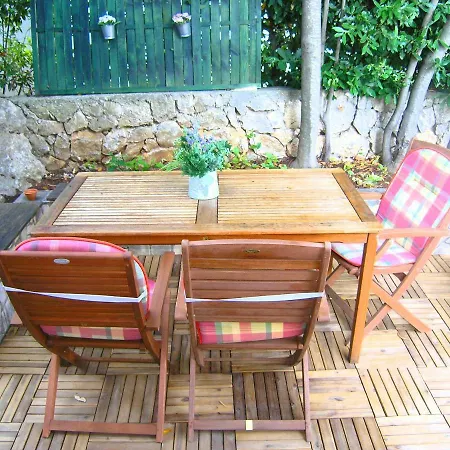 Tamara Apartman Krk Town