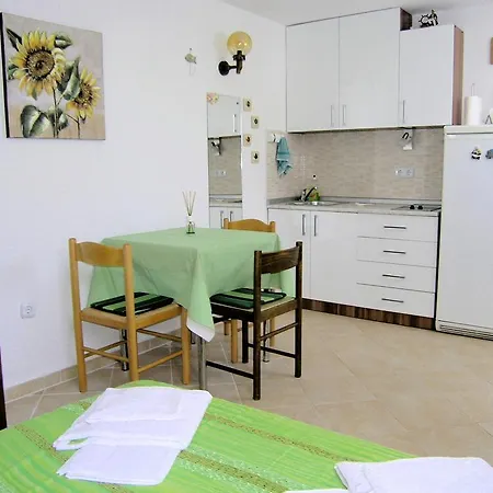 Apartment Tamara Krk Town